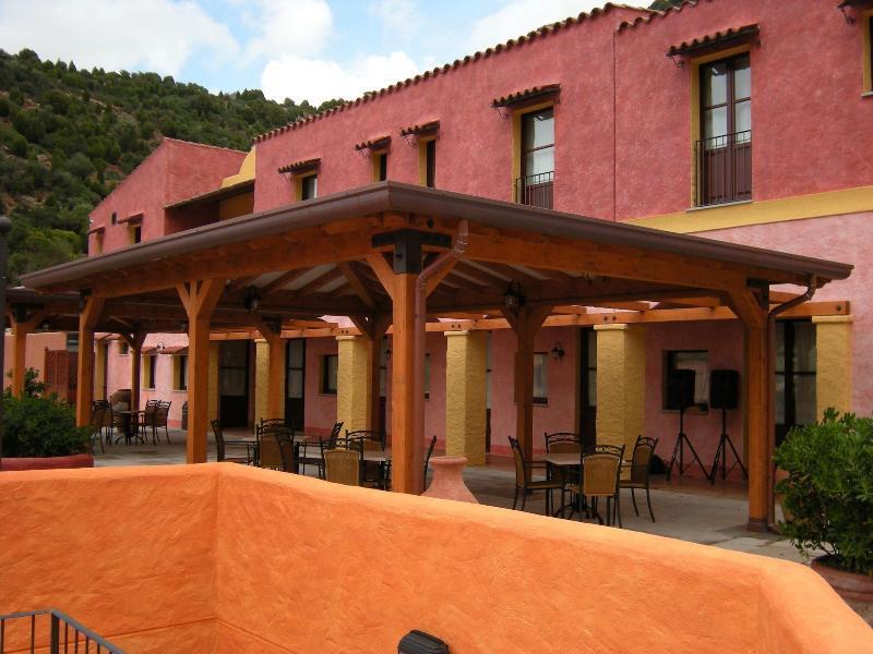 Sosventos Village Hotel Teulada Buitenkant foto