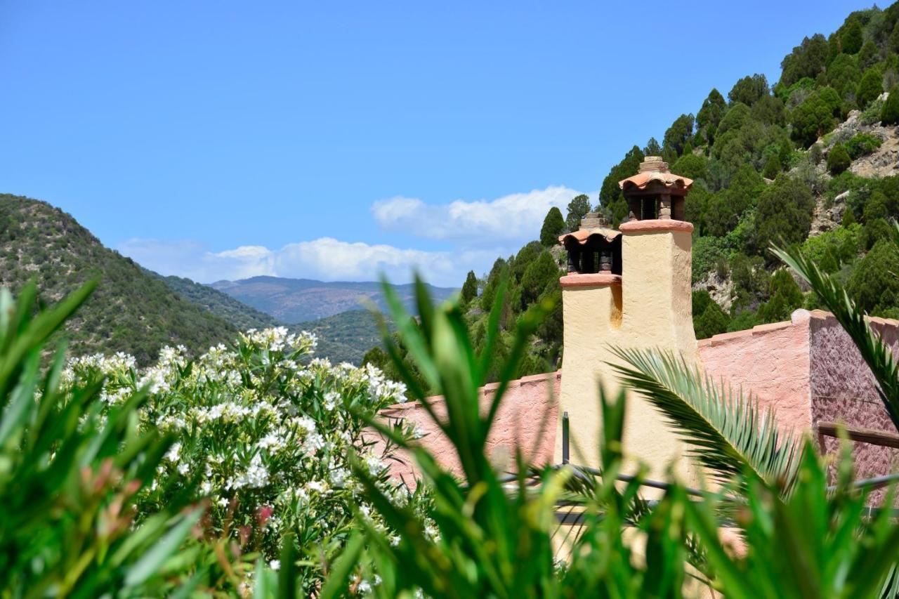 Sosventos Village Hotel Teulada Buitenkant foto