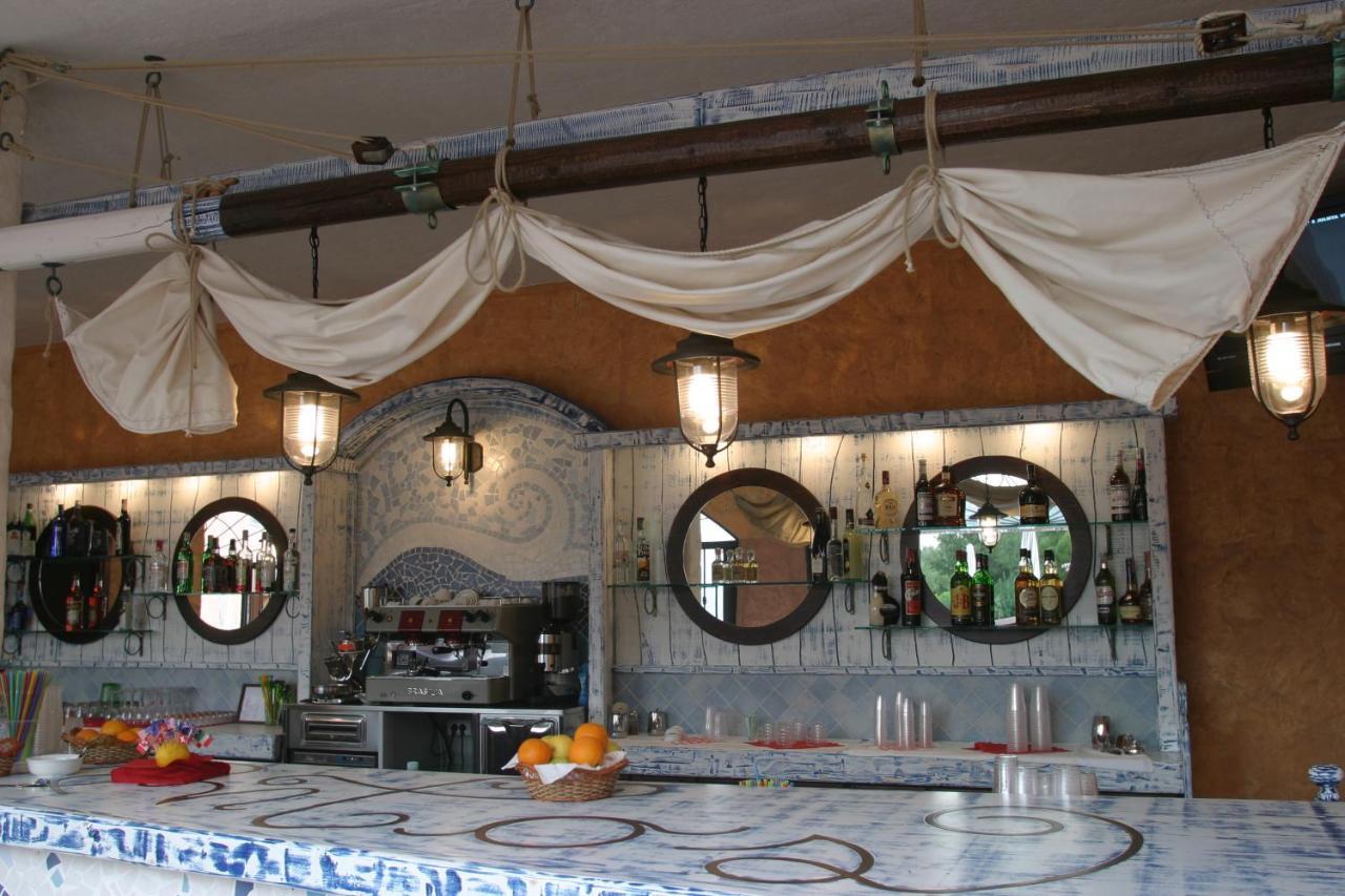 Sosventos Village Hotel Teulada Buitenkant foto