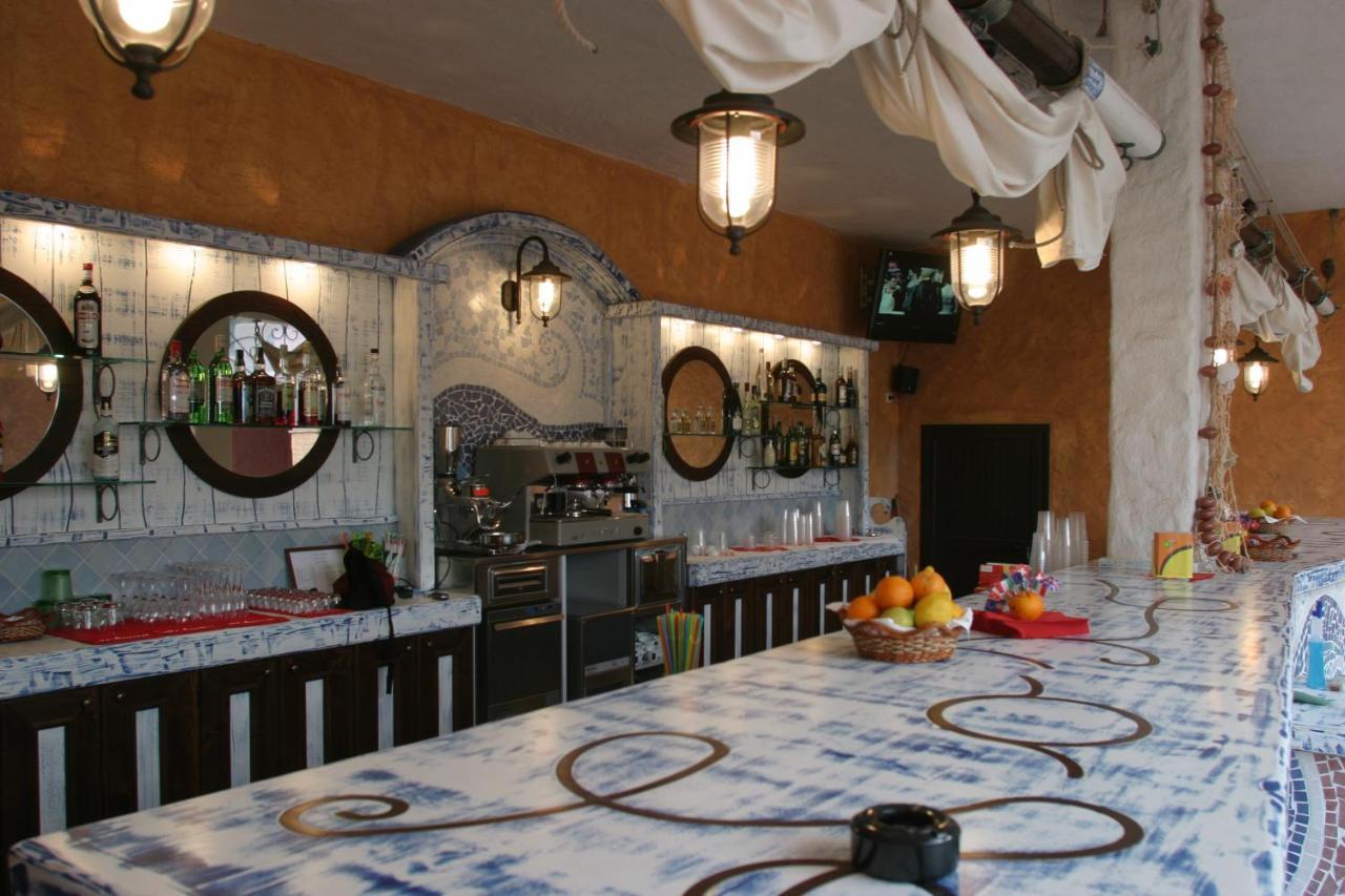 Sosventos Village Hotel Teulada Buitenkant foto